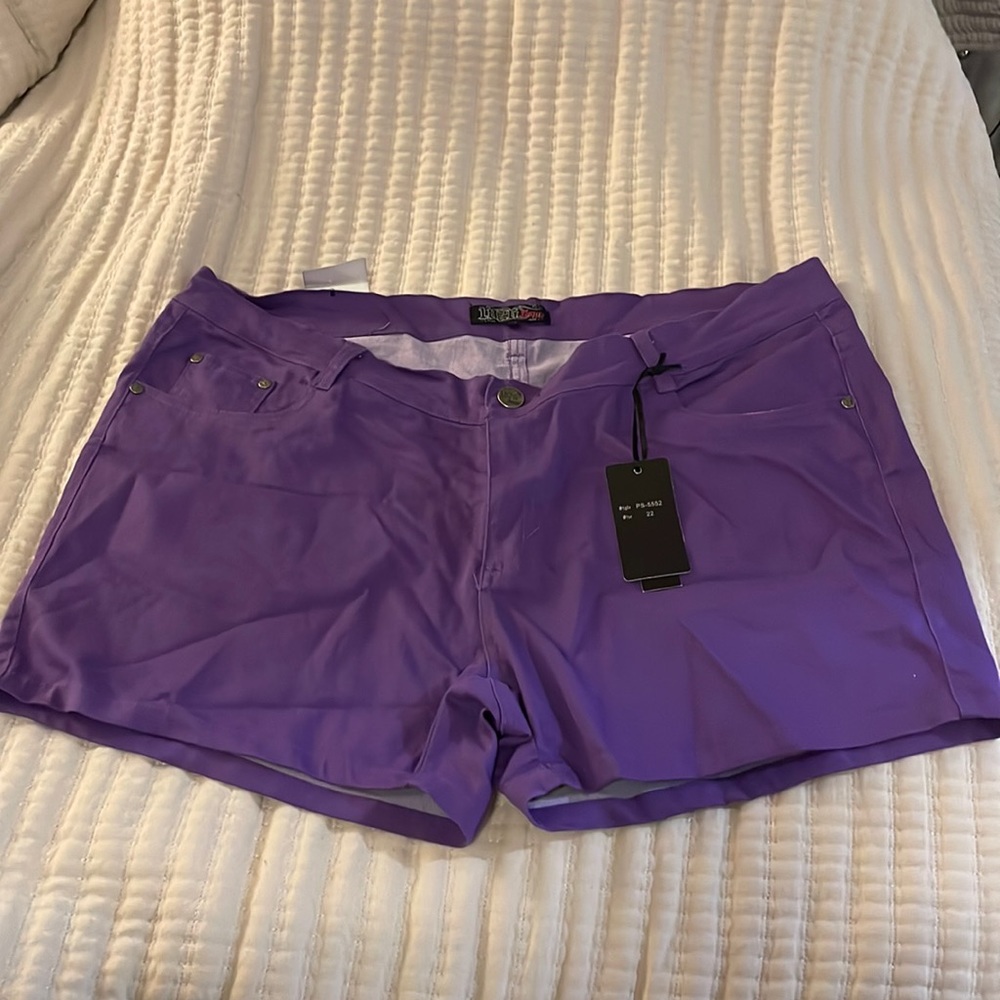 NWT 1826 Jean Stretch Shorts in Purple Size 22 (True to Size)